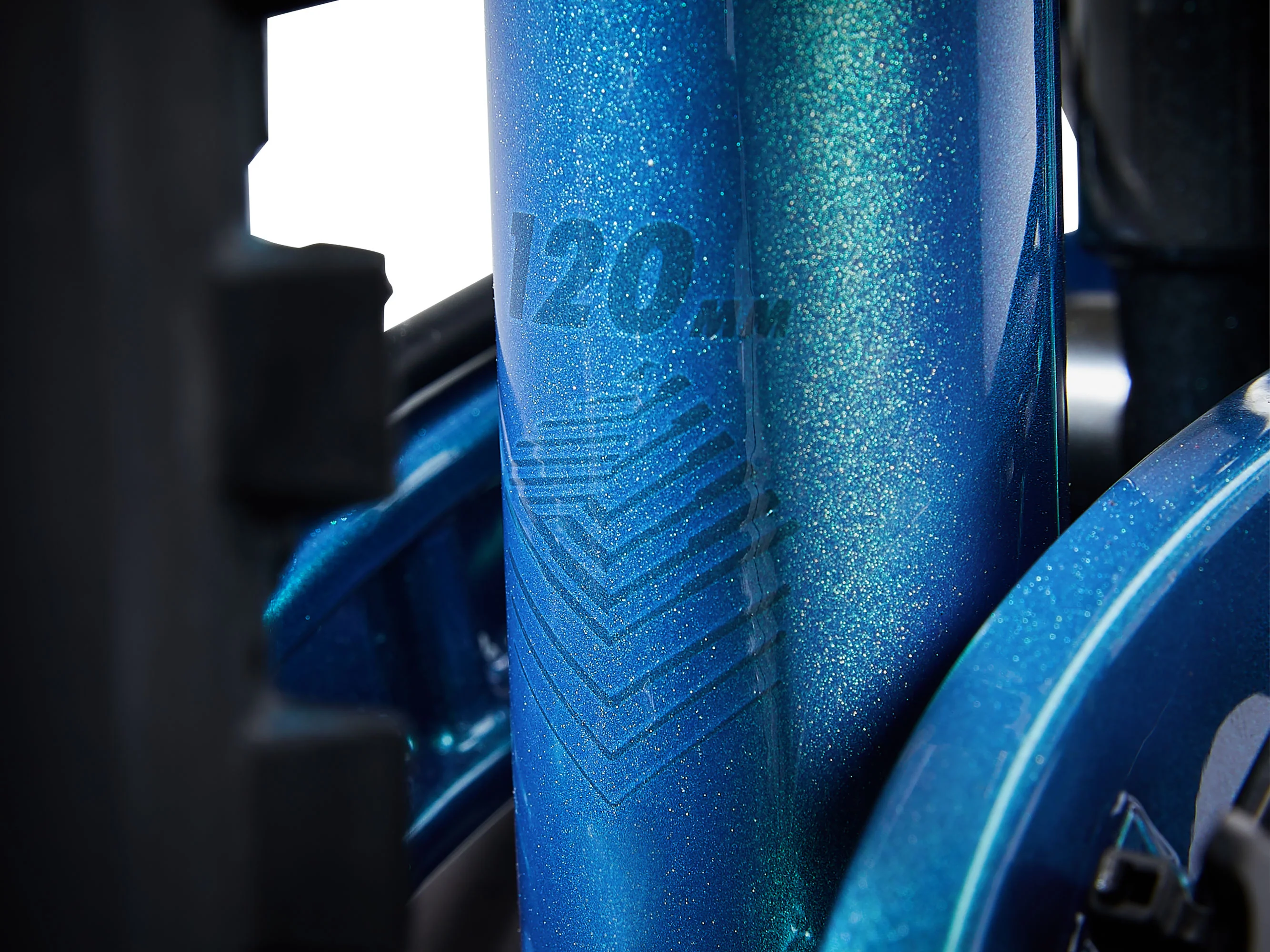 2024 Embolden 2 Full Suspension Mountain Bike - Image 10