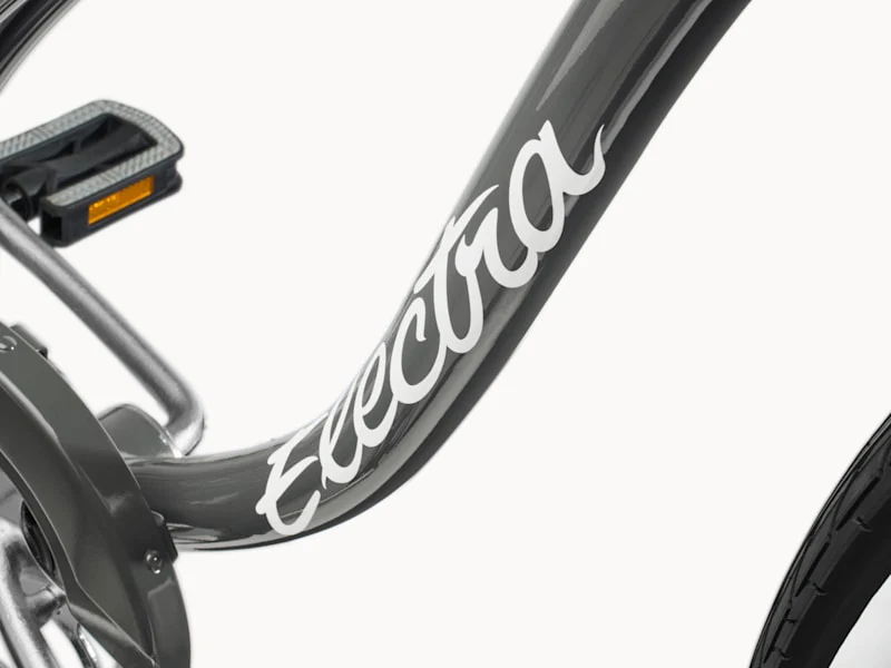 2025 Cruiser 1 Step-Thru Cruiser Bike - Image 3