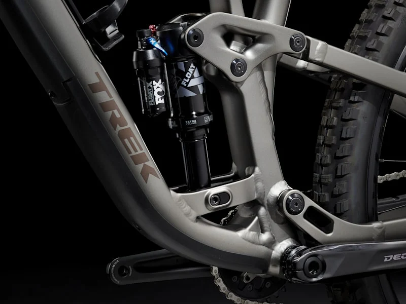 2025 Fuel EX 8 XT Gen 6 Full Suspension Mountain Bike - Image 17