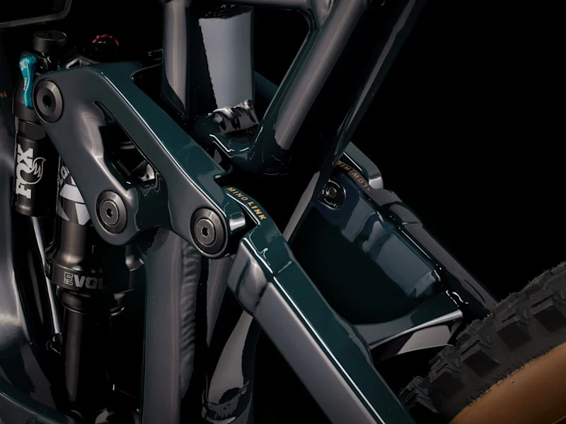 2025 Fuel EX 8 XT Gen 6 Full Suspension Mountain Bike - Image 4