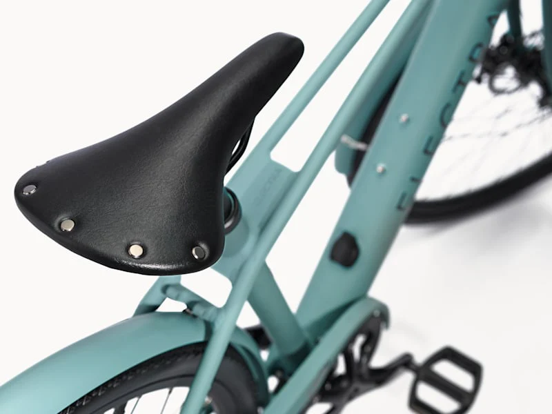 2025 Loft Go! 7D EQ Step-Over Electric Cruiser Bike - Image 22