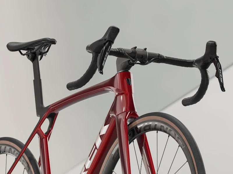 2025 Madone SL 6 Gen 8 Road Bike - Image 11