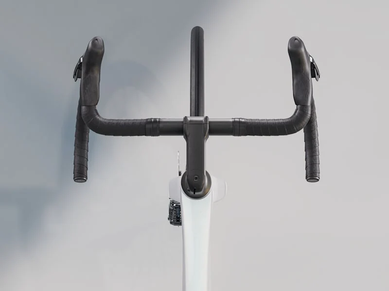 2025 Madone SL 6 Gen 8 Road Bike - Image 15