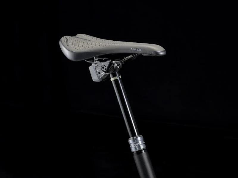 2025 Slash SE Gen 5 Full Suspension Mountain Bike - Image 11