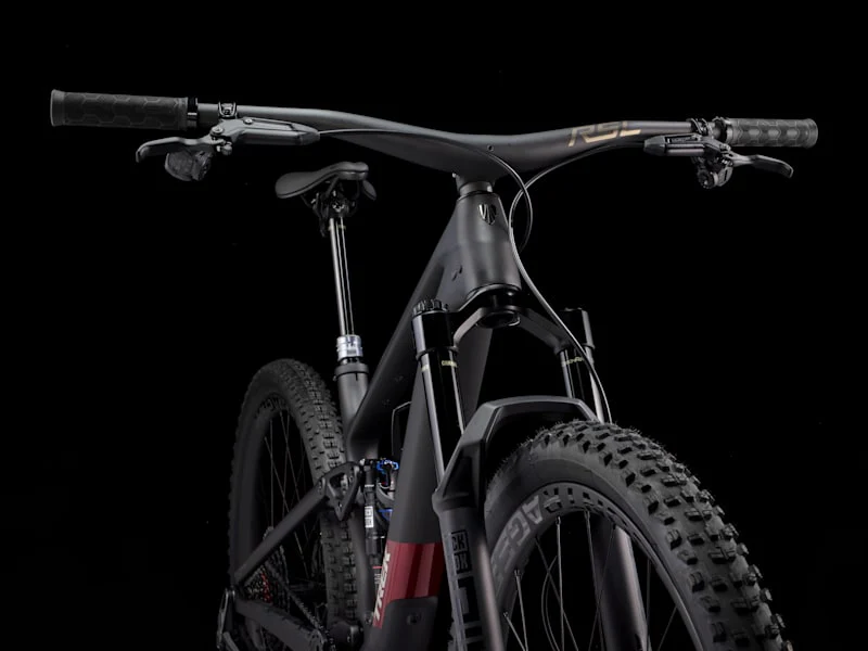 2025 Top Fuel 9.9 X0 AXS Gen 4 Full Suspension Mountain Bike - Image 4