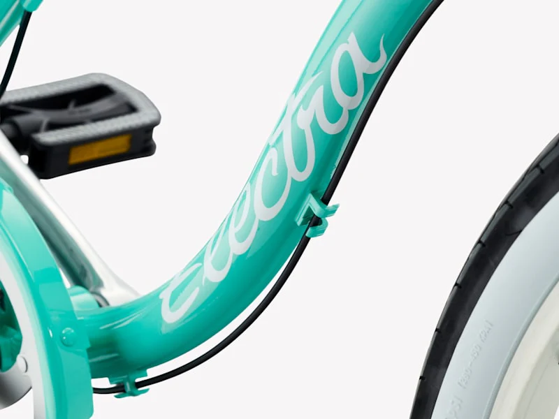 2026 Cruiser 7D Step-Thru Cruiser Bike - Image 13