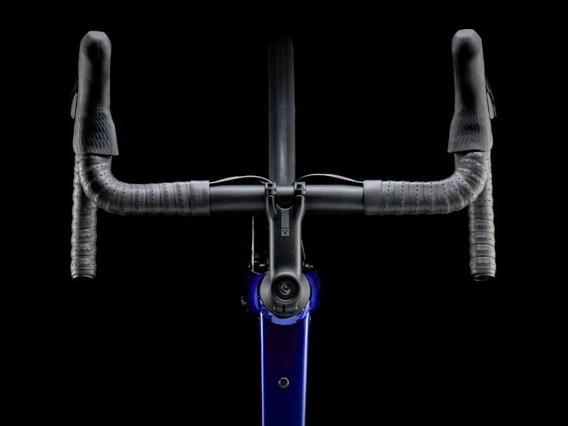 2026 Domane AL 4 Gen 4 Road Bike - Image 6