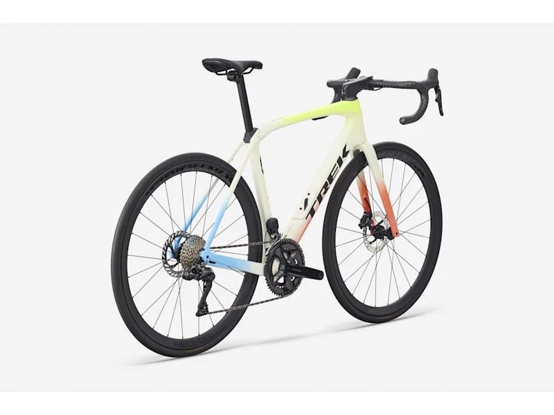 2026 Domane SL 6 Gen 4 Road Bike - Image 8