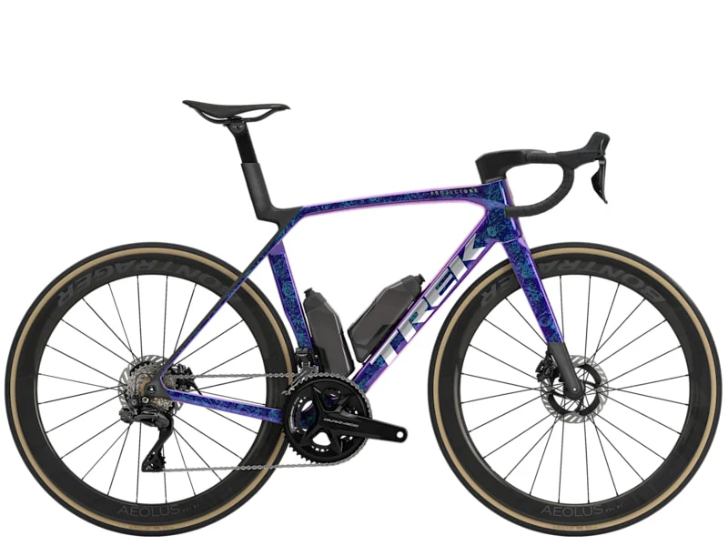 2026 Madone Carbon Road Bike - Image 19
