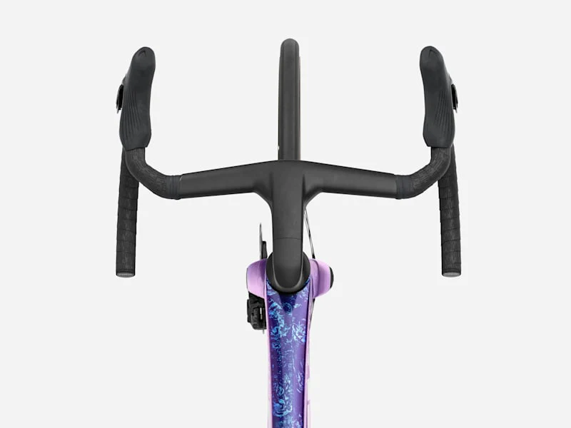 2026 Madone Carbon Road Bike - Image 21