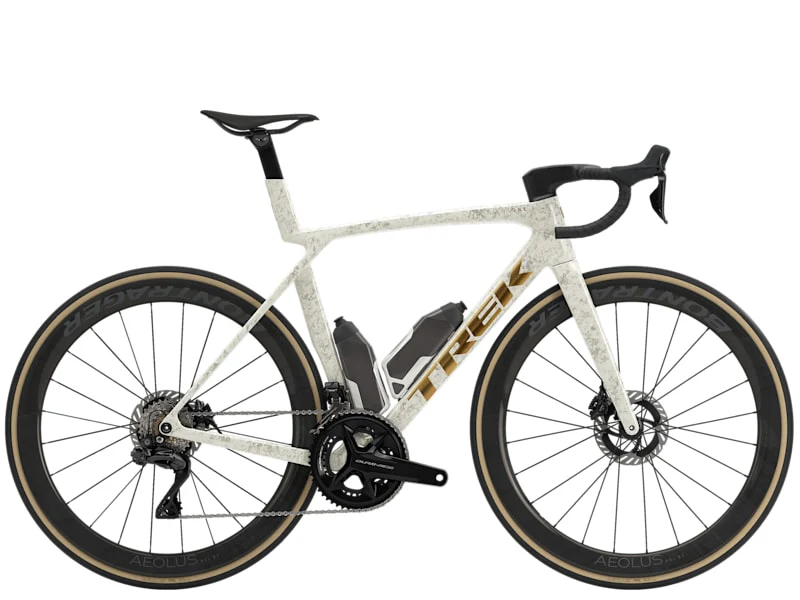 2026 Madone Carbon Road Bike - Image 31