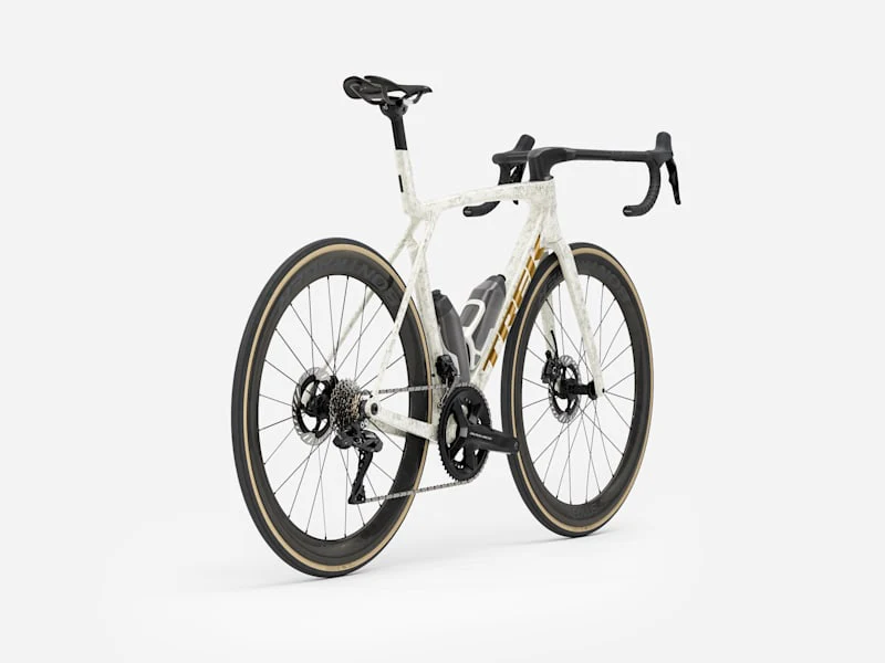 2026 Madone Carbon Road Bike - Image 32