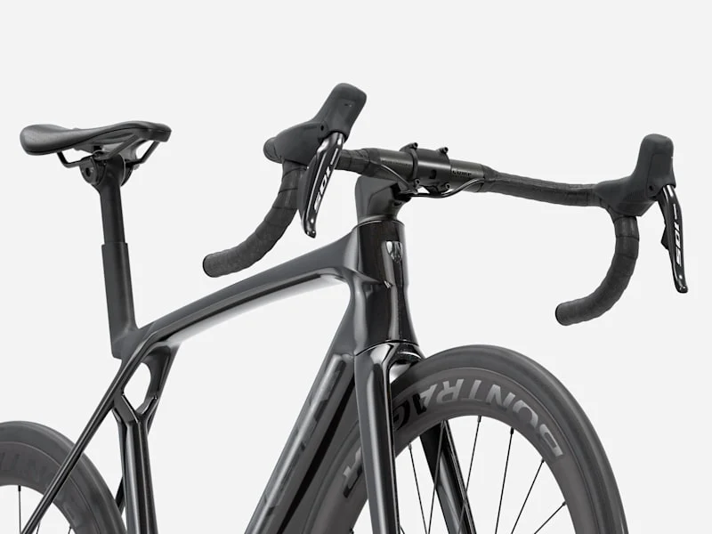2026 Madone SL 6 Gen 8 Road Bike - Image 5