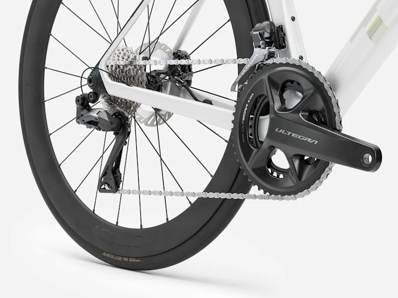2026 Madone SL 7 Gen 8 Road Bike - Image 12