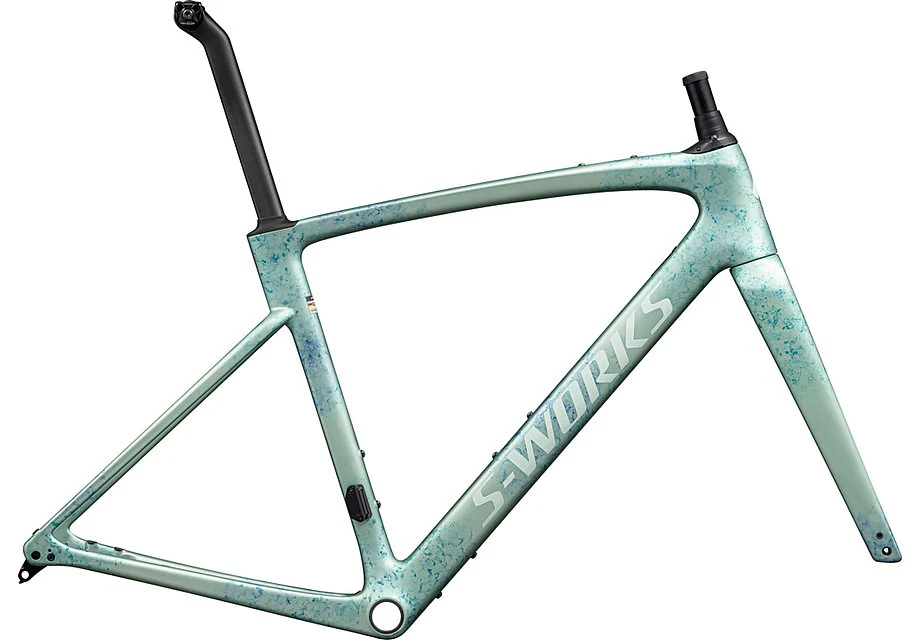 S-Works Roubaix SL8 Frameset - FACT 12R Carbon