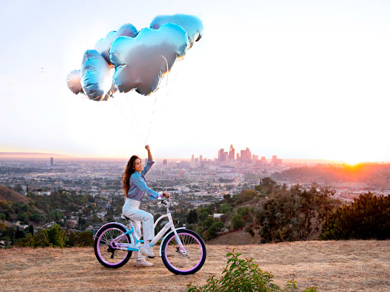 2026 Townie Go! 7D EQ Step-Thru Electric Cruiser Bike - Image 27