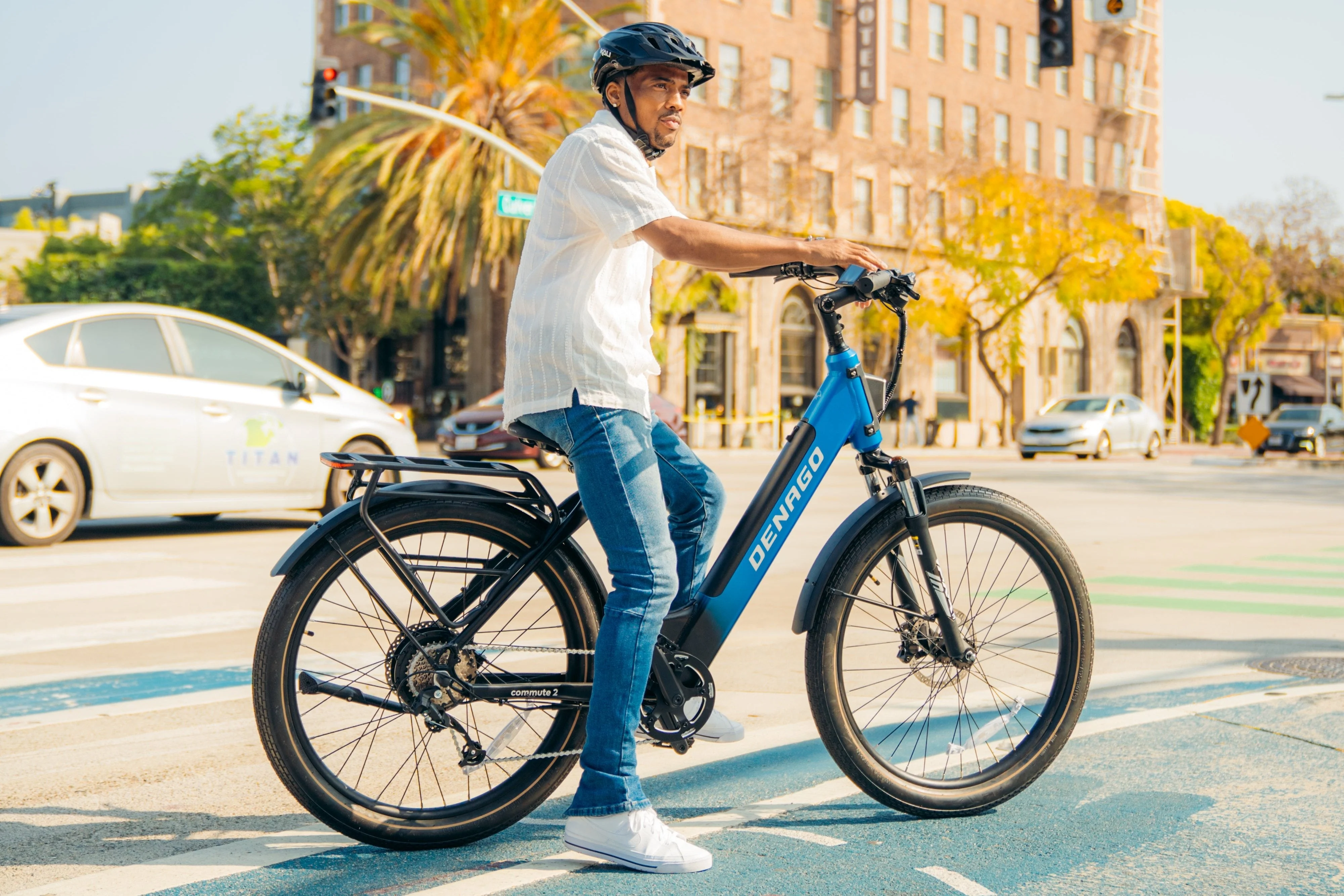 Commute 2 Step-Thru Electric Hybrid Bike - Image 8