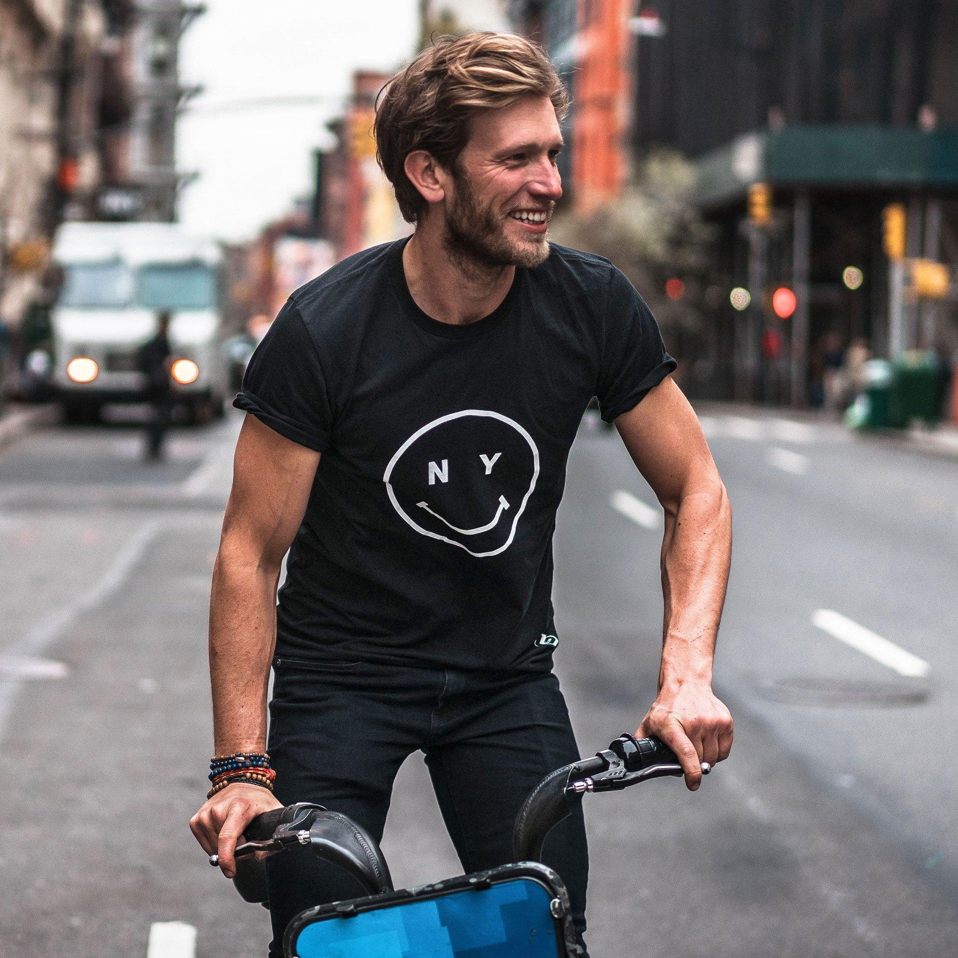 Giordana x Knowlita New York Smiley T-Shirt - Black - Image 3