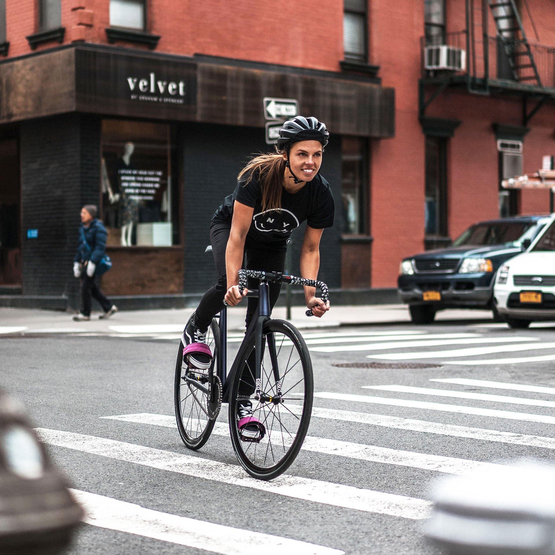 Giordana x Knowlita New York Smiley T-Shirt - Black - Image 6