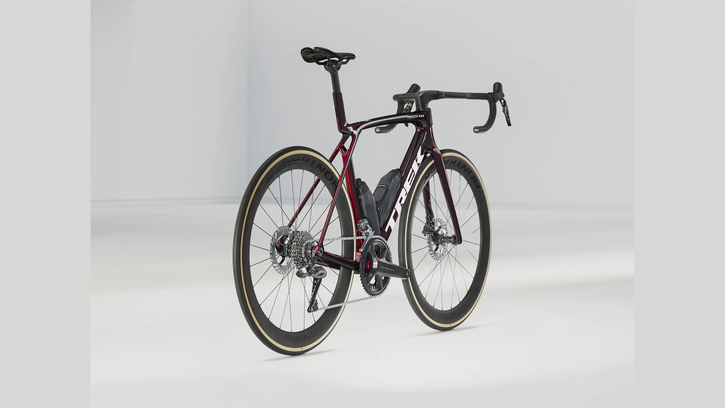 Madone SLR 7 Gen 8 Road Bike - Image 26