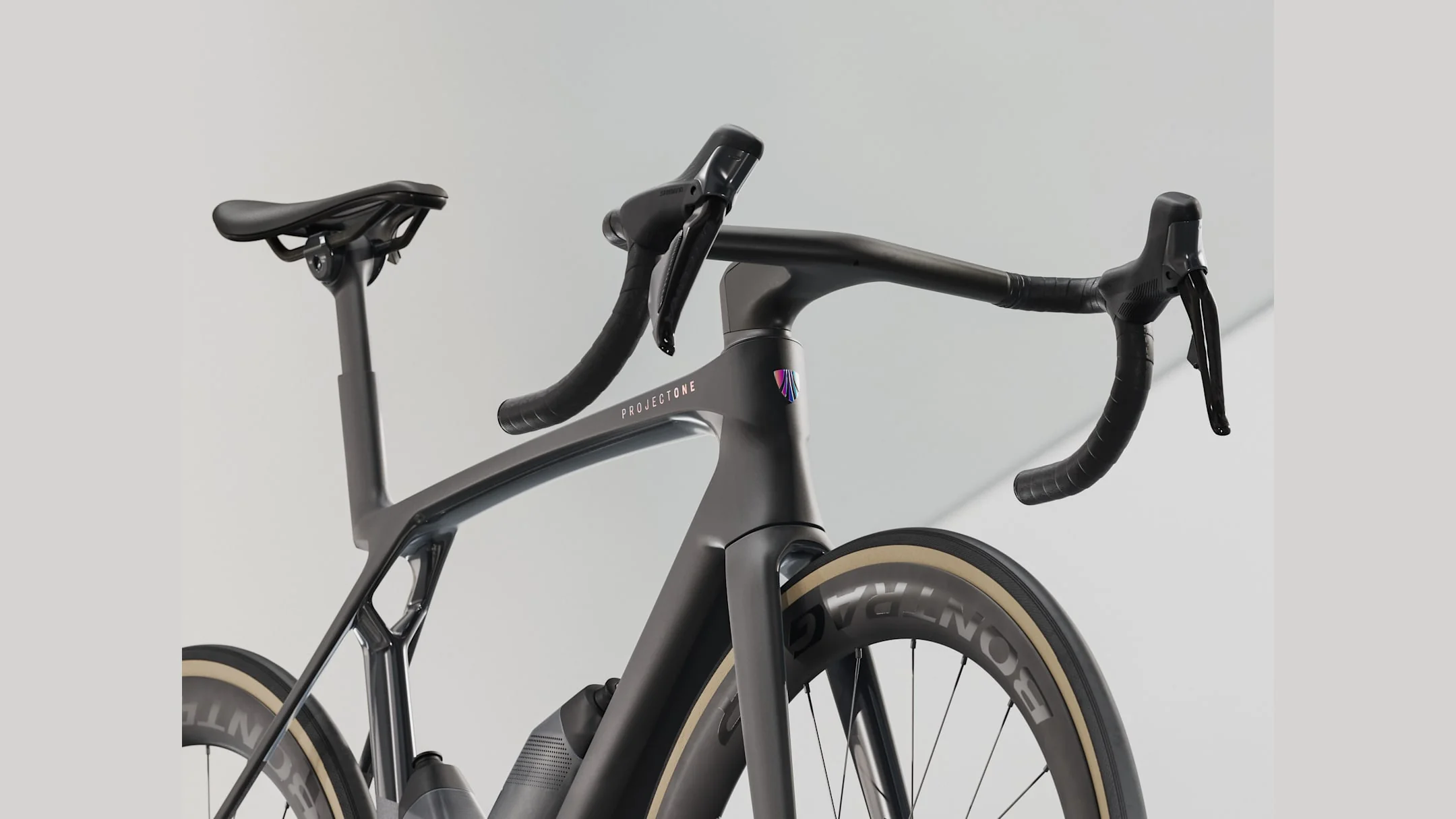 Madone SLR 7 Gen 8 Road Bike - Image 5