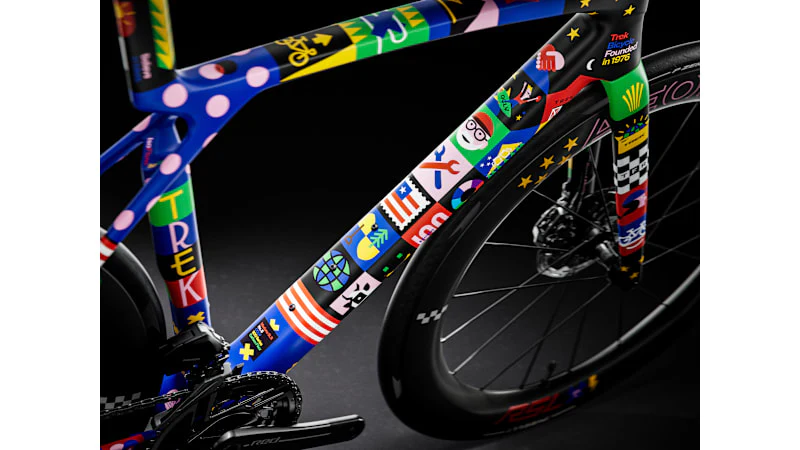Madone SLR 9 AXS Gen 8 - The First 50 ICON Road Bike - Image 3