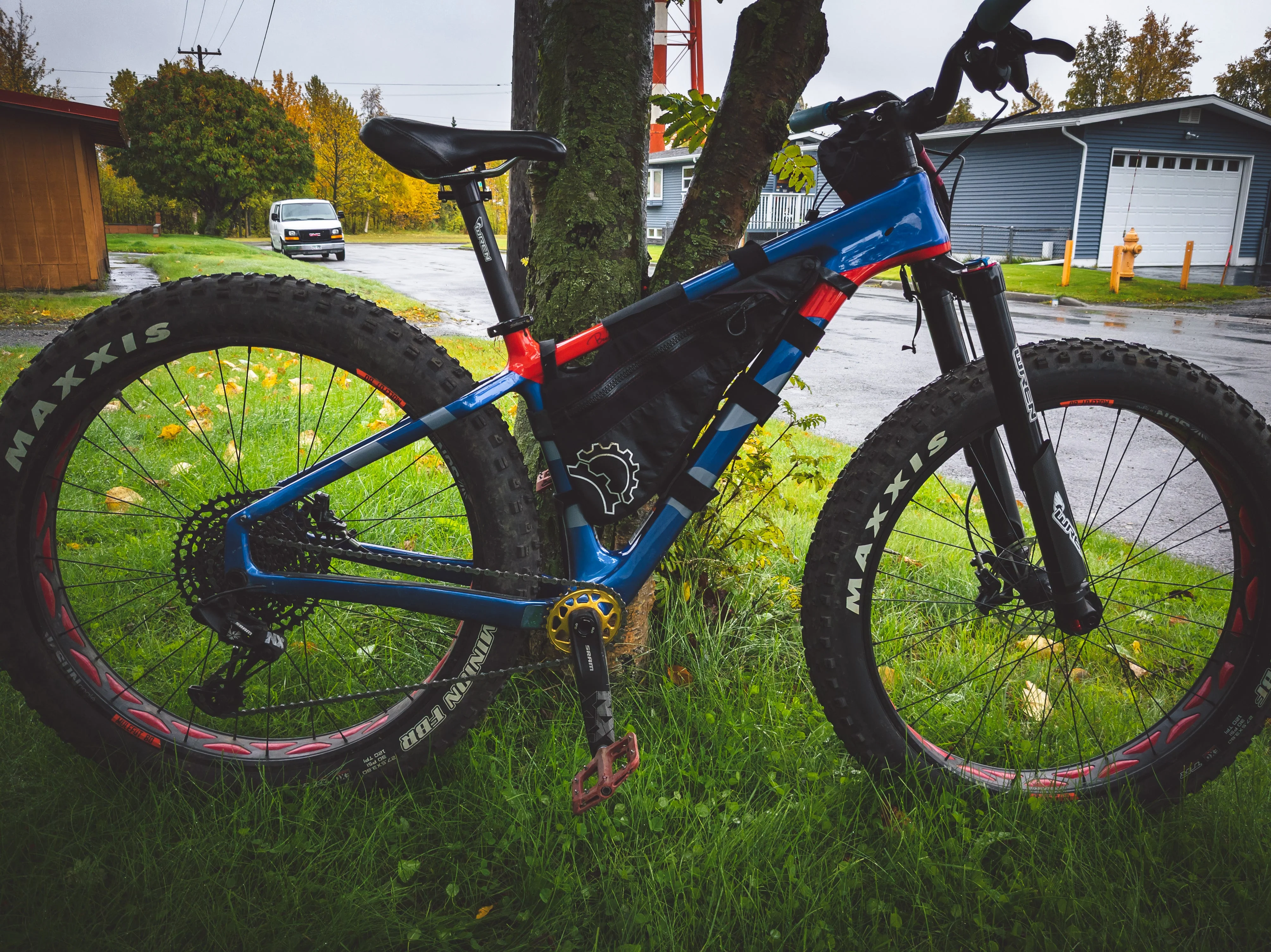 No-Nonsense Carbon Seatpost 600 Series Bicycle Seatposts - Image 4
