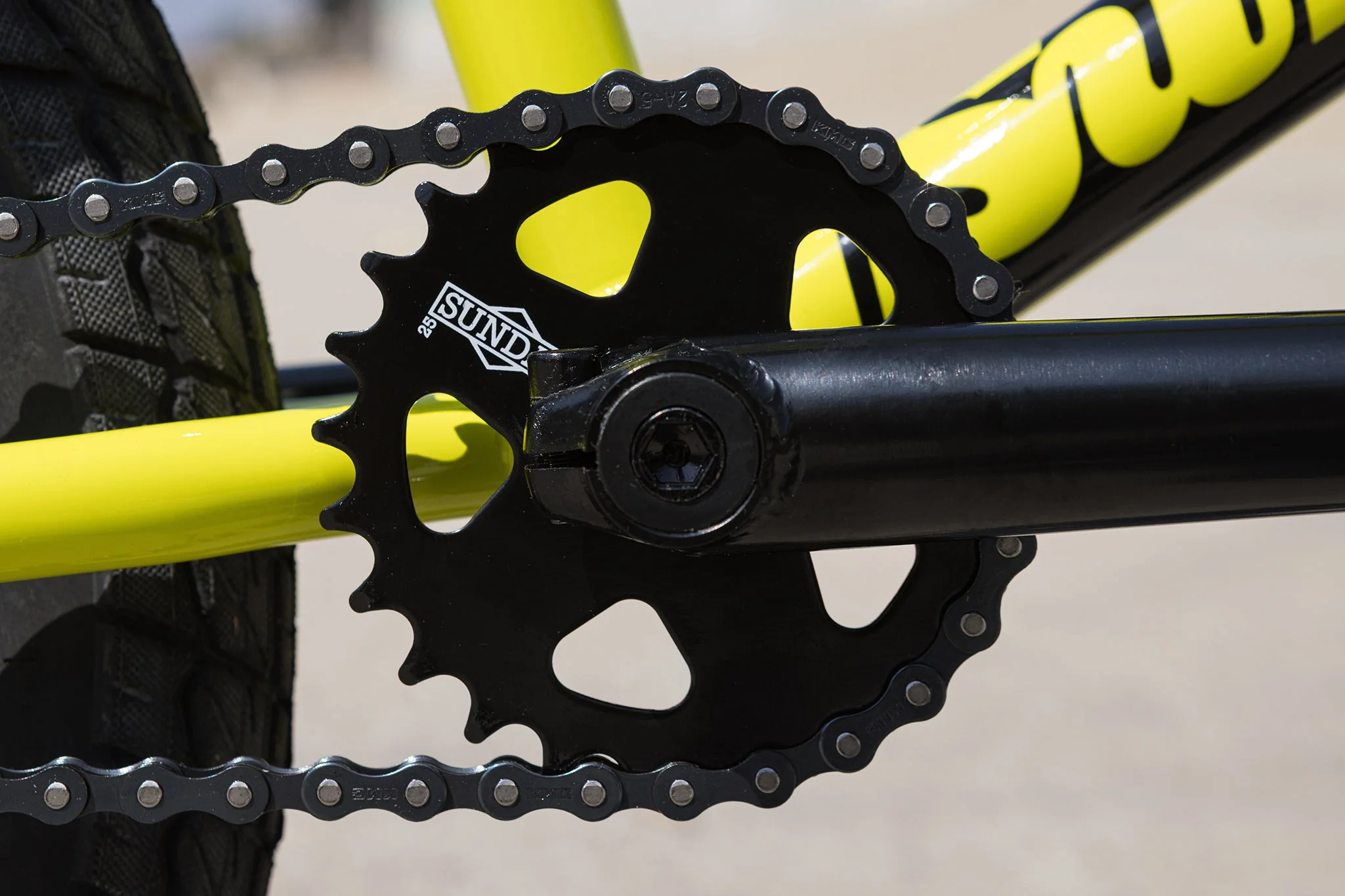Sunday Primer 18" (Gloss Bright Yellow with 18.5" tt) Bikes - Image 14
