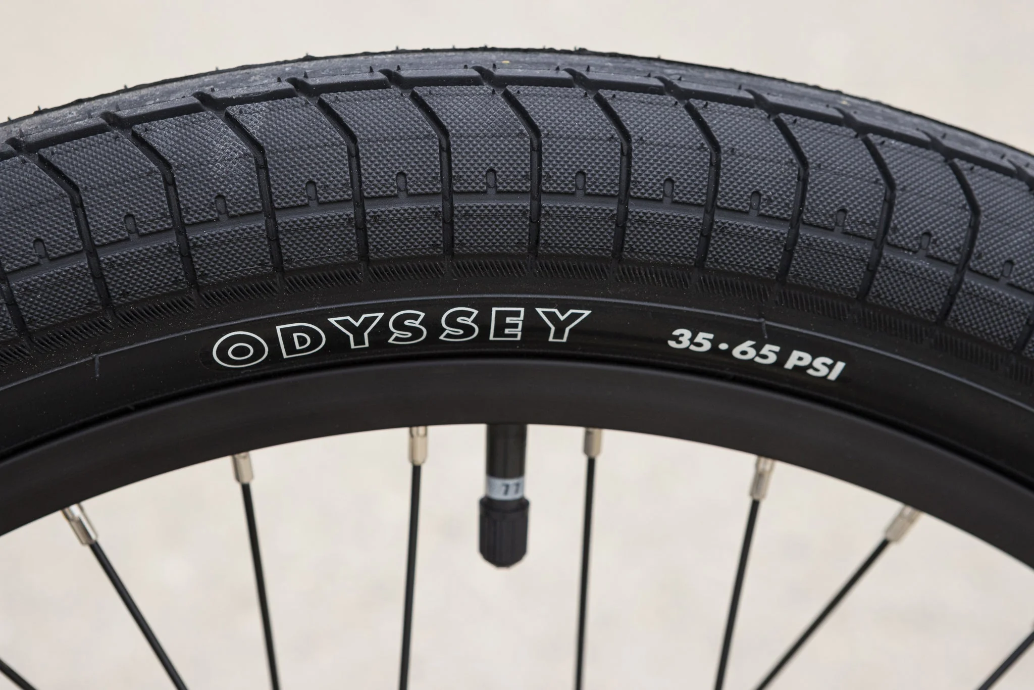 Sunday Primer (Matte Battleship Gray with 20.75" tt) Bikes - Image 11